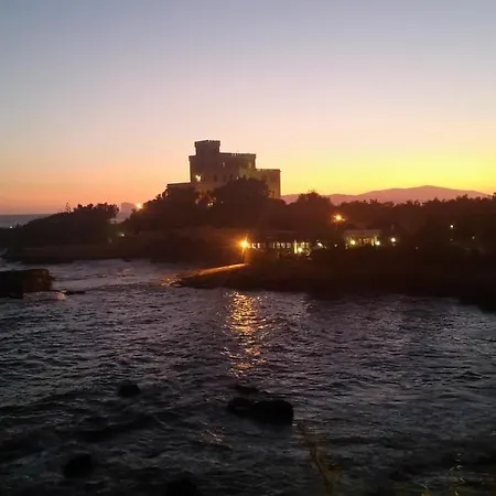 Oda ve Kahvaltı Uva Regina Alghero